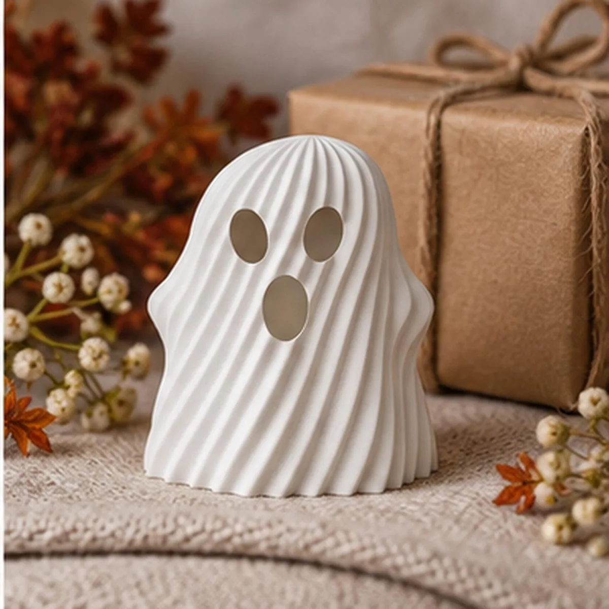 3D Printed Ghost Tealight Holder - handmade by HappyLayer